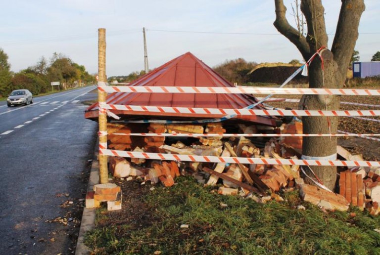 Posprzątają, ale nie wiadomo kiedy będzie nowy