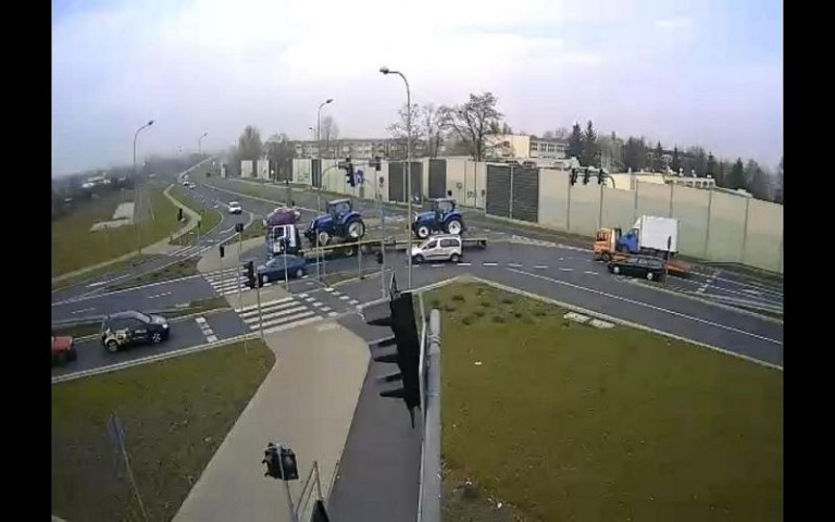 Pieniędzy oddać nie chcą