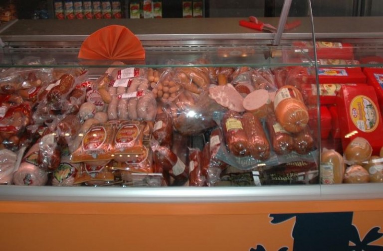 Karmią górników szkodliwą paszą