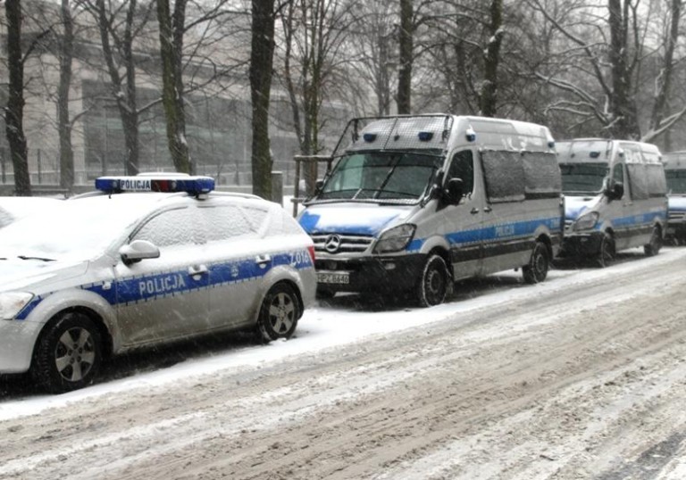 Karani za opony i brak badań
