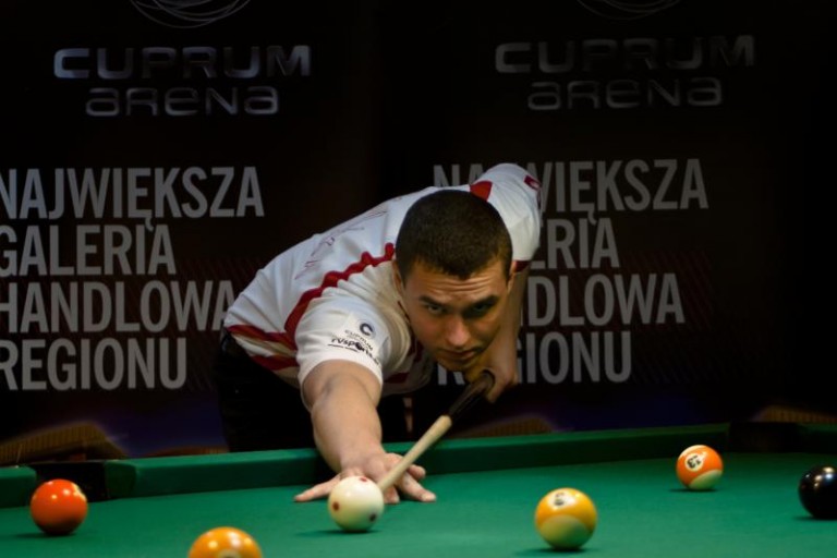 Zagra przeciwko światowej dwójce