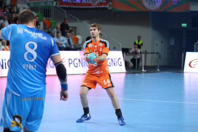 Pucharowy pojedynek szczypiornistów