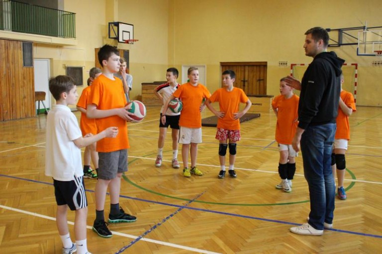 Pierwszy turniej SOS