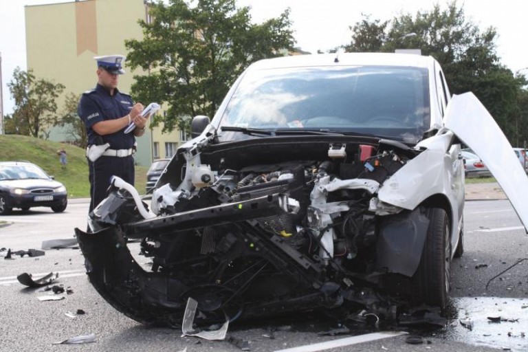 Wyrzuciło go z drogi