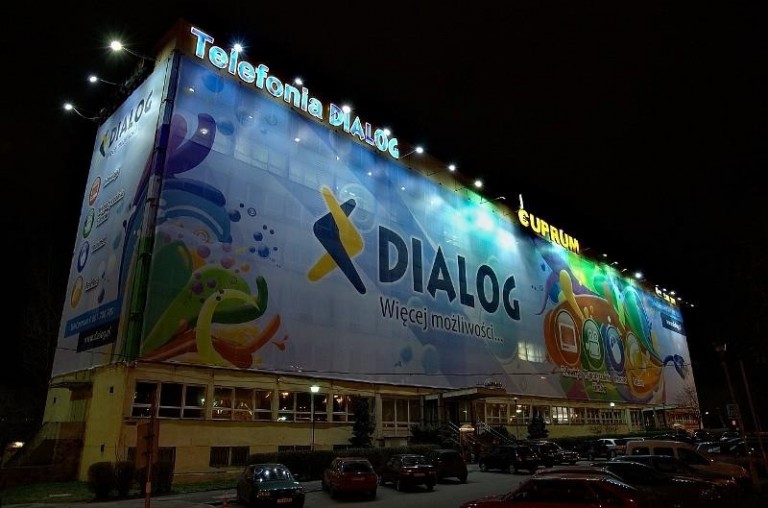 Ustawiali przetargi w Dialogu