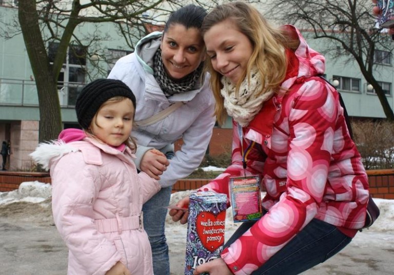 Najwięcej dwójek i piątek w puszkach (FOTO)
