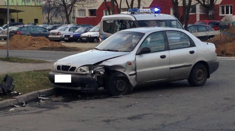 Zderzyły się dwie osobówki