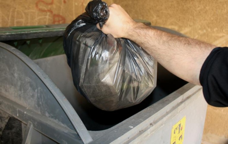 Śmieciowe zmiany dopiero od września