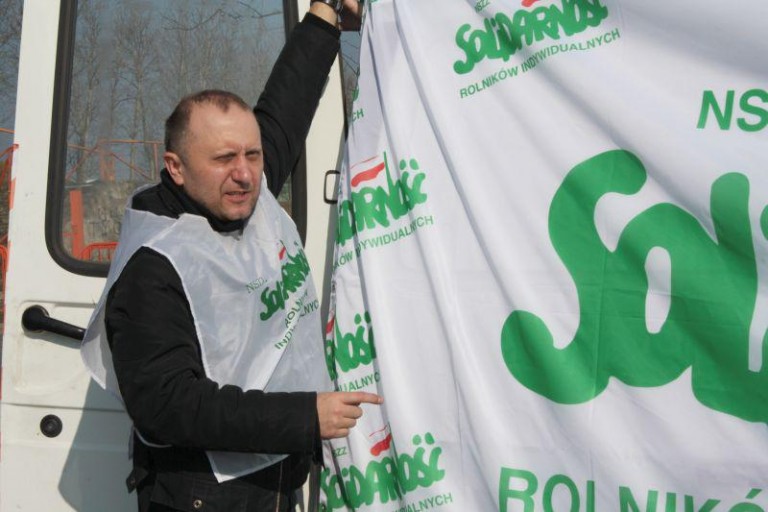 Zaprotestują na krajowej trójce