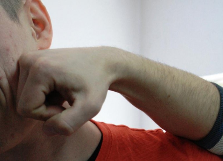 Połamali mu szczękę, zostali skazani