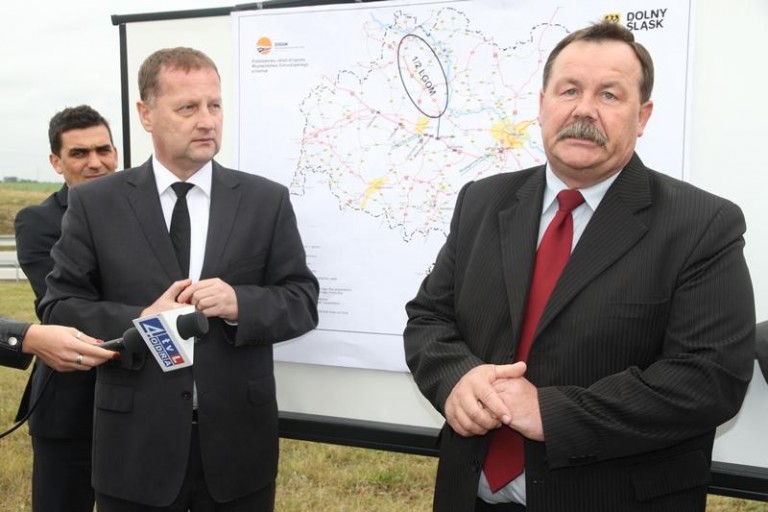 Przeciwko zamknięciu zjazdów na A4