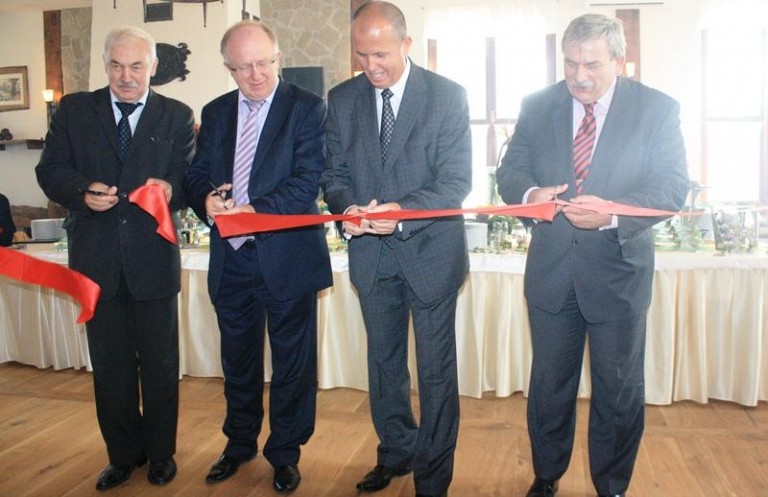 Konsumpcja pod szybem (FOTO)