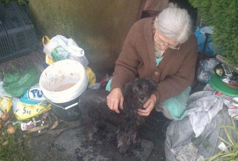 Pomóżmy szybko tej kobiecie!