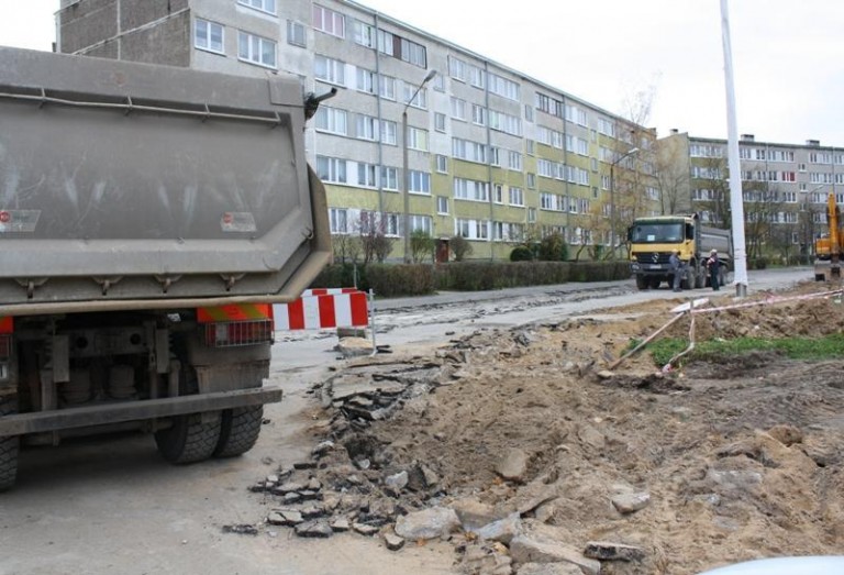 Wykonawca nawalił, cierpią mieszkańcy
