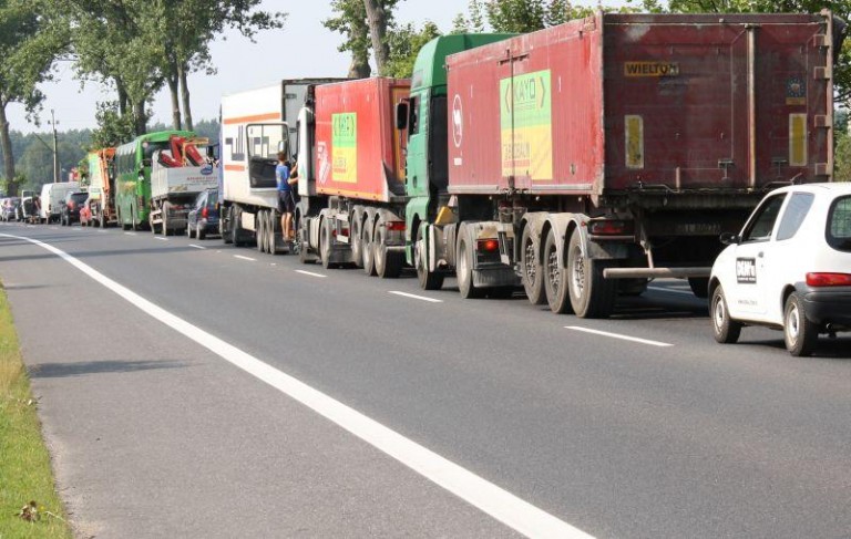Zator aż do Chróstnika