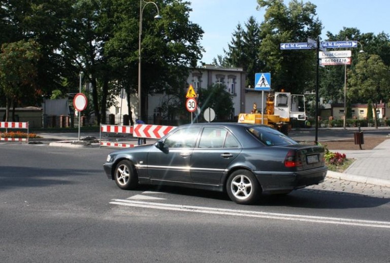 Odrodzenia zamknięta przez cały dzień