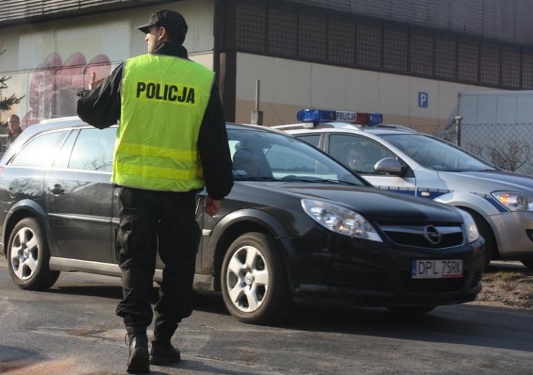Zapnij pasy – policja patrzy