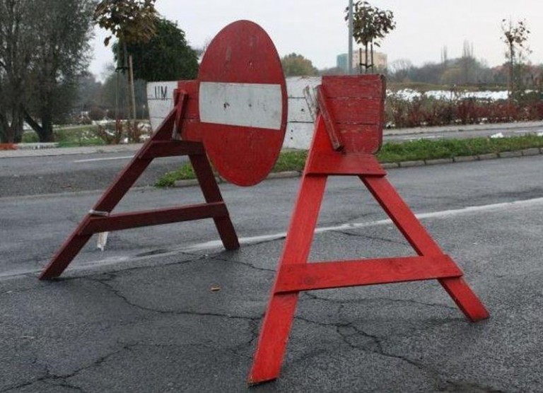 Zmiany pod cmentarzami