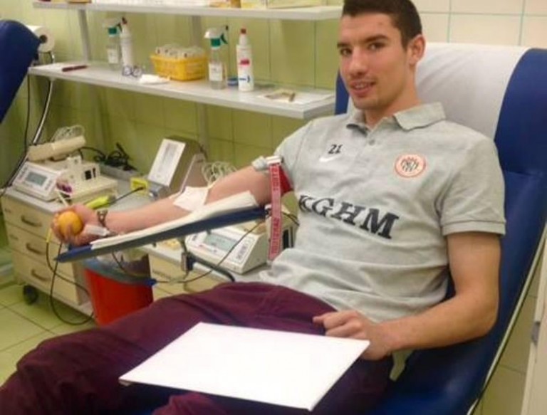 Zebrali krew, zbierają słodycze