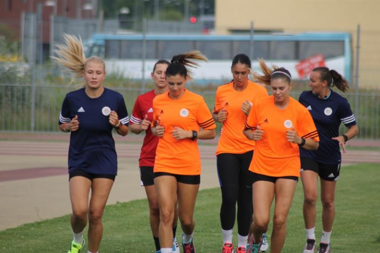 Szczypiornistki wznowiły treningi