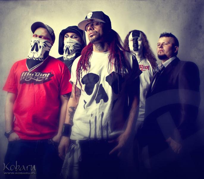 My Riot na koniec