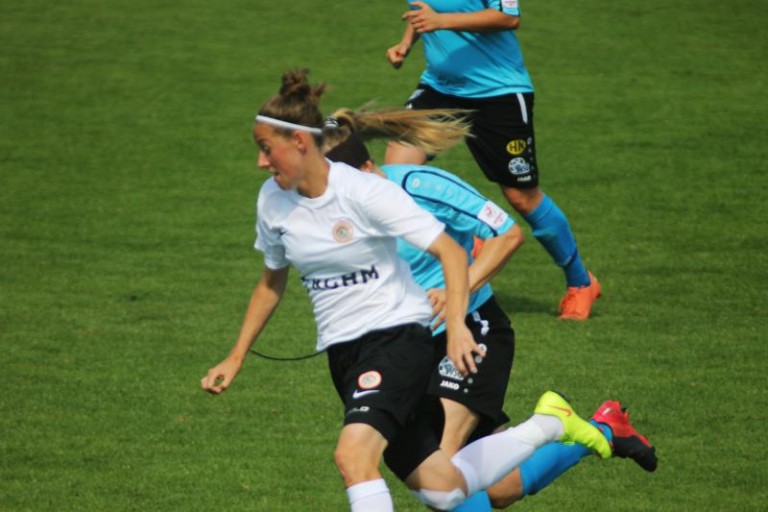 Piłkarki nożne pokonały Bydgoszcz