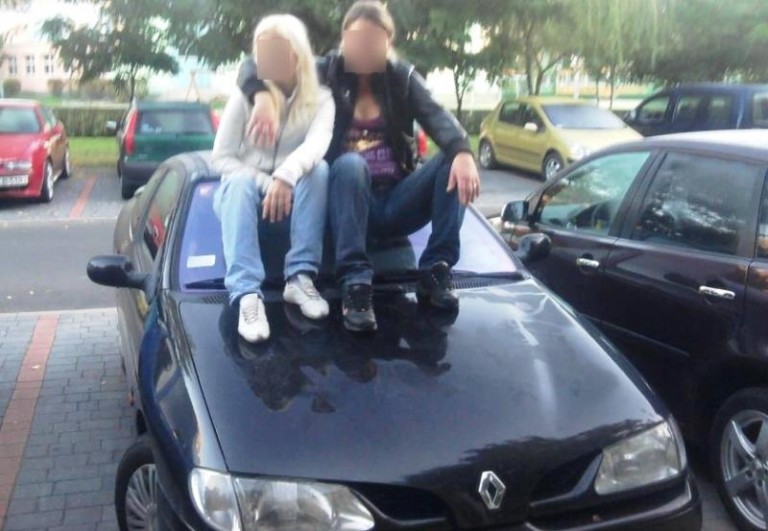 Przestępstwem pochwaliły się w internecie