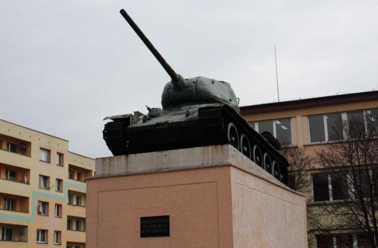 Czołg zostanie w rynku