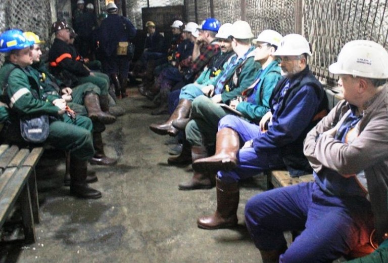 O podwyżkach ani słowa