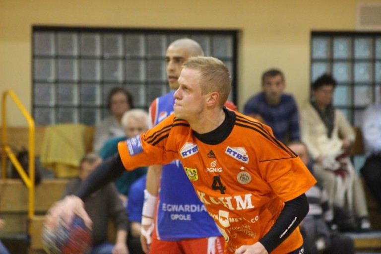 Dwie bramki „Gumy”