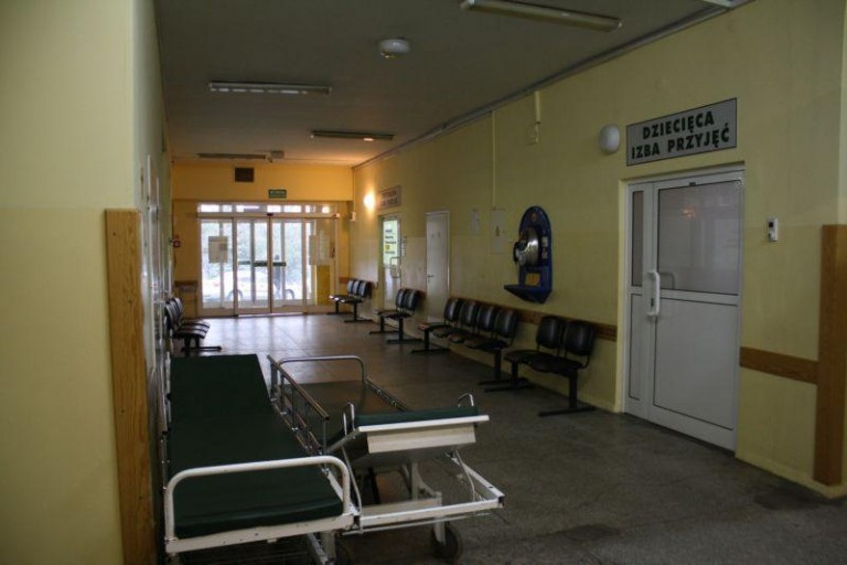 ZOZ ogranicza odwiedziny pacjentów