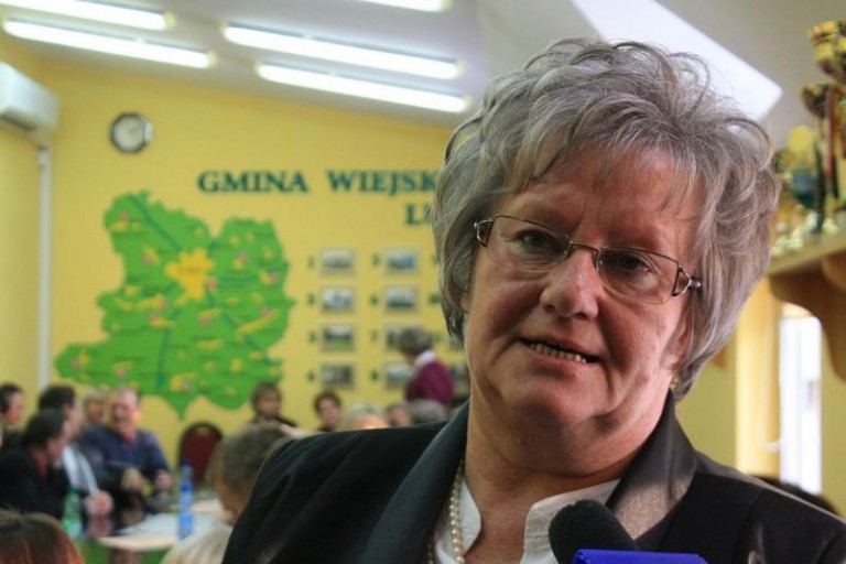 Wójt w sprawie opon