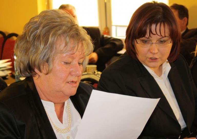 Miliony na ścieki i drogi