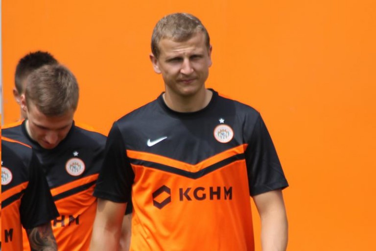 Zbozień przyjdzie, Dąbrowski odejdzie?