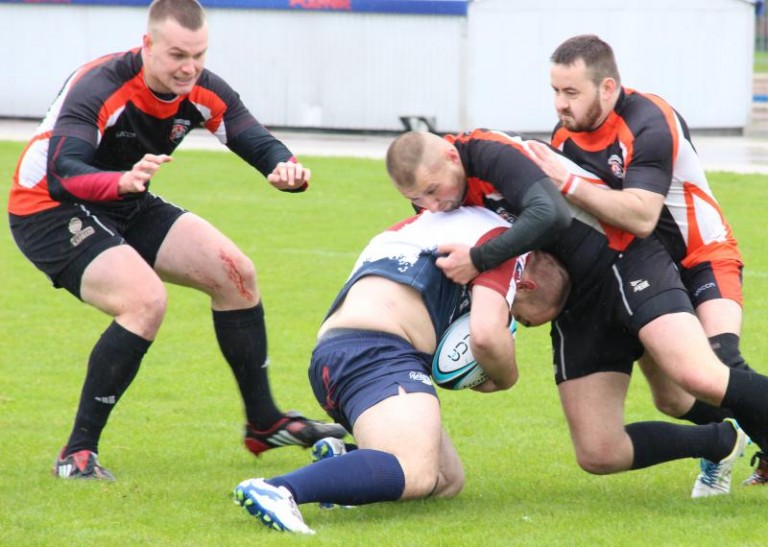 Rugbyści lubią ciężkie warunki