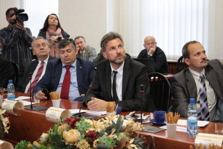 Radni nie chcą słodyczy w szkołach