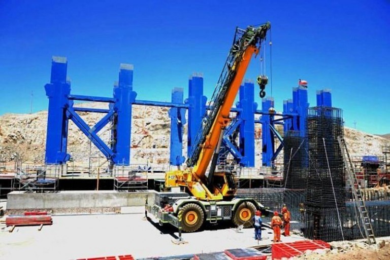 Więcej o miliard na kopalnię w Chile