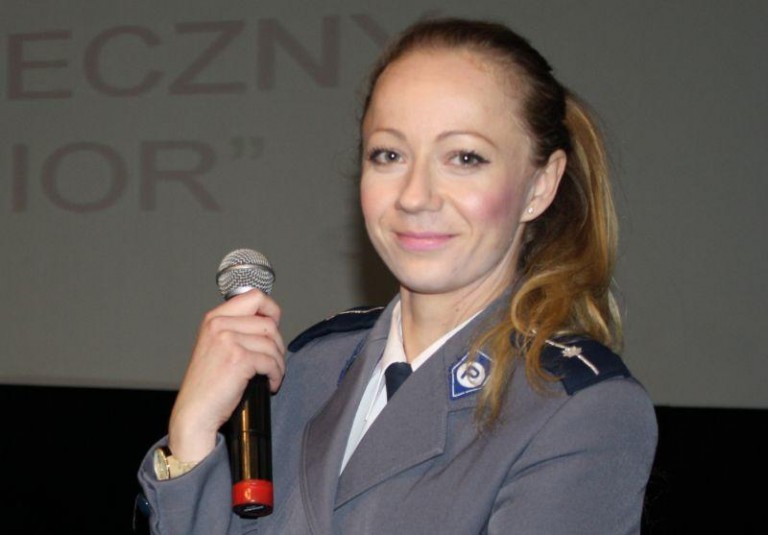 Ostrzegają seniorów przed  wnuczkami