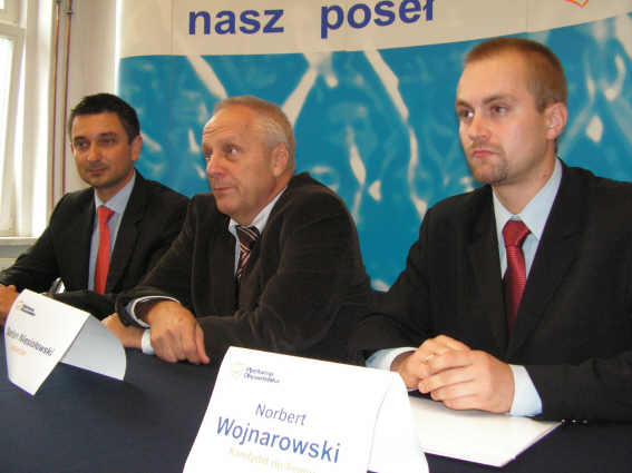 konferencja.jpg