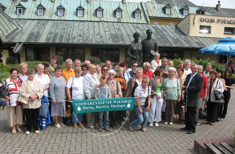pielgrzymka_w_intencji_zachowania_parafii.jpg