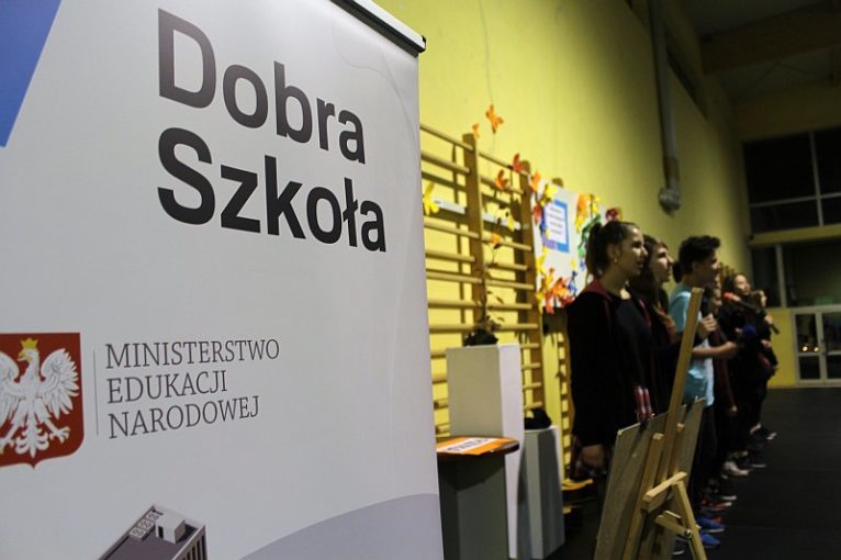 oswiata-dobra-szkola