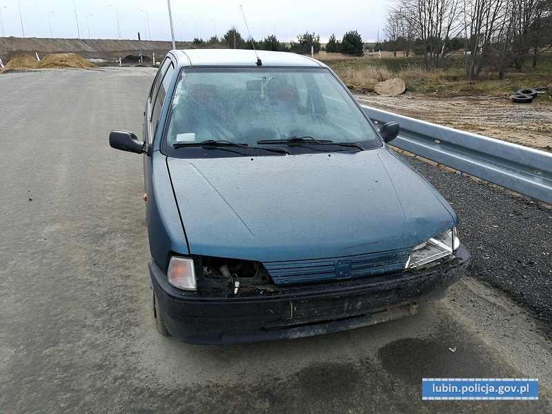 Uciekał przed policją, utknął na budowie S3