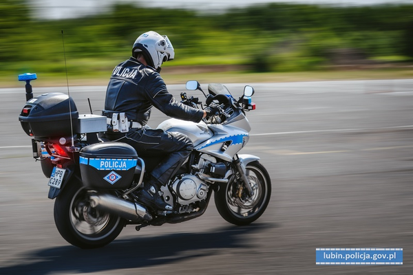 Sezon motocyklowy w pełni, policja prosi o rozwagę