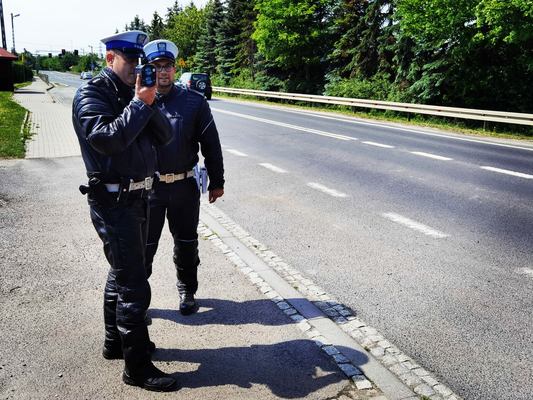 Pijani, pod wpływem narkotyków i złodzieje