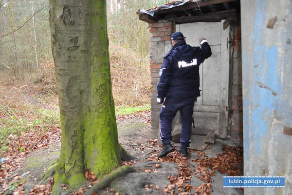 Policja apeluje o zwracanie uwagi na osoby bezdomne