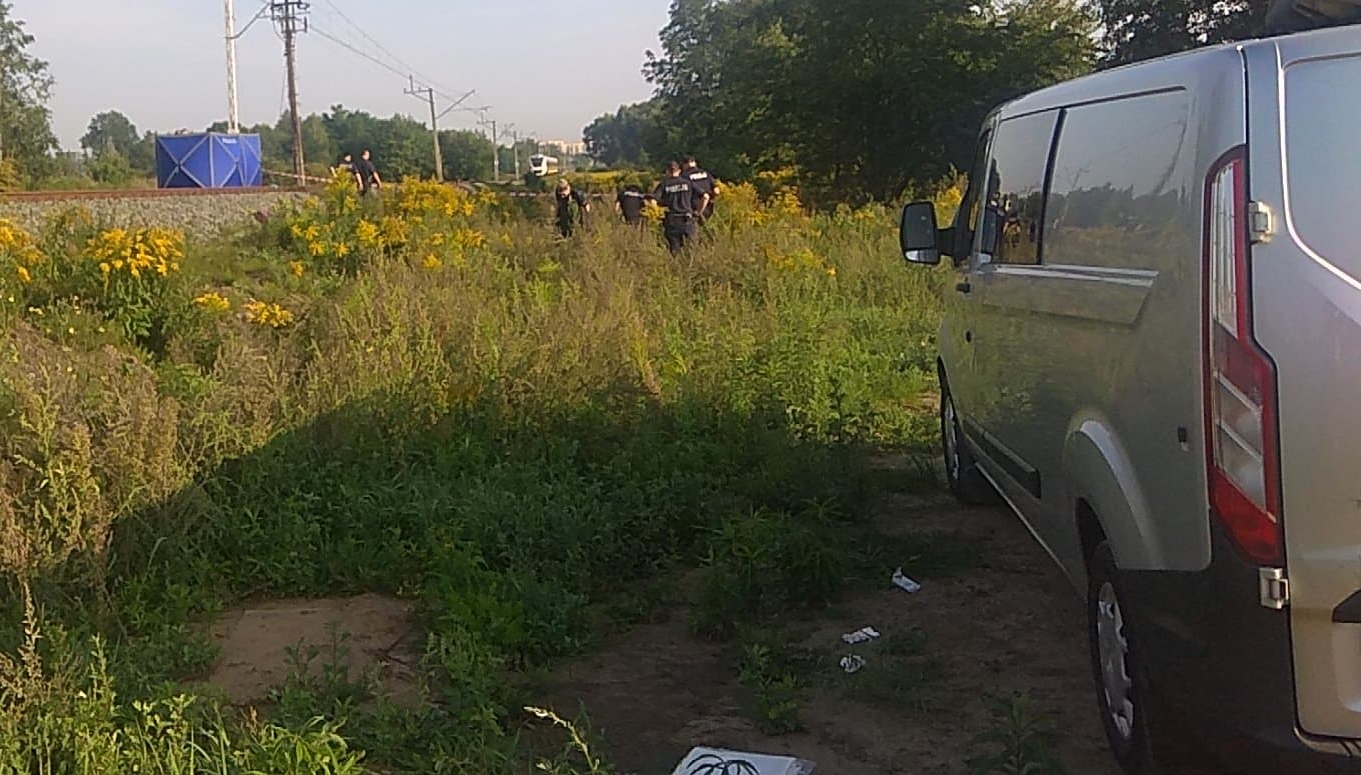 Śmiertelny wypadek na torach. Pociąg potrącił kobietę