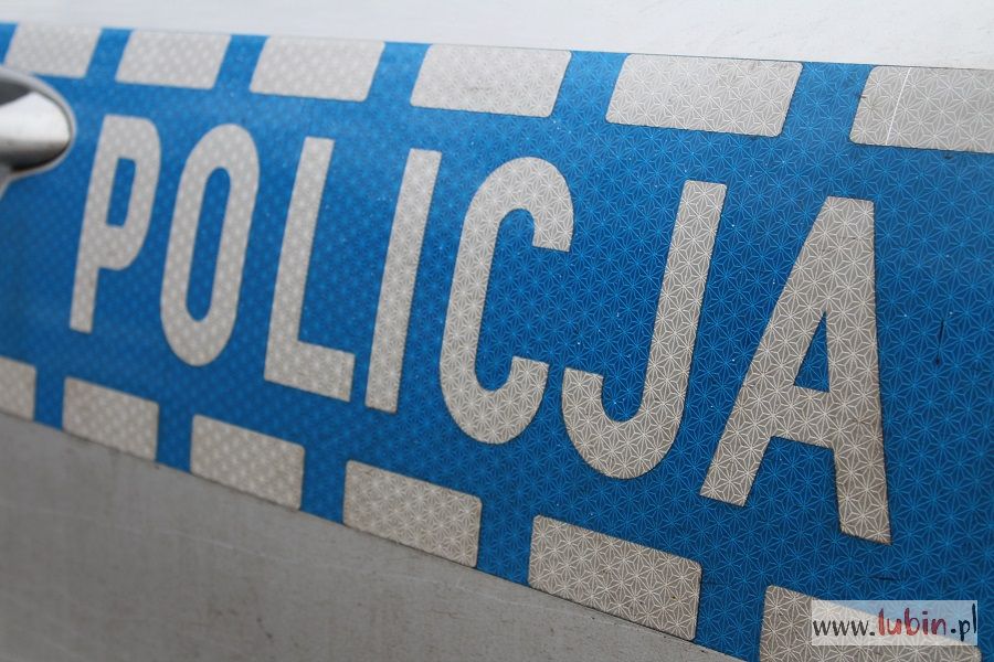 Próbował przekupić policjantów