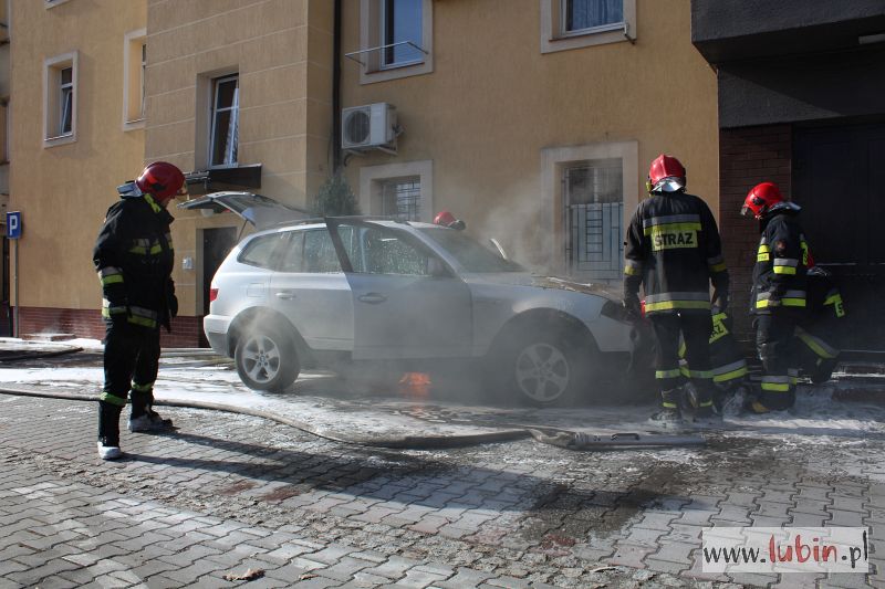 W centrum miasta płonęło BMW Lubin Portal Miasta