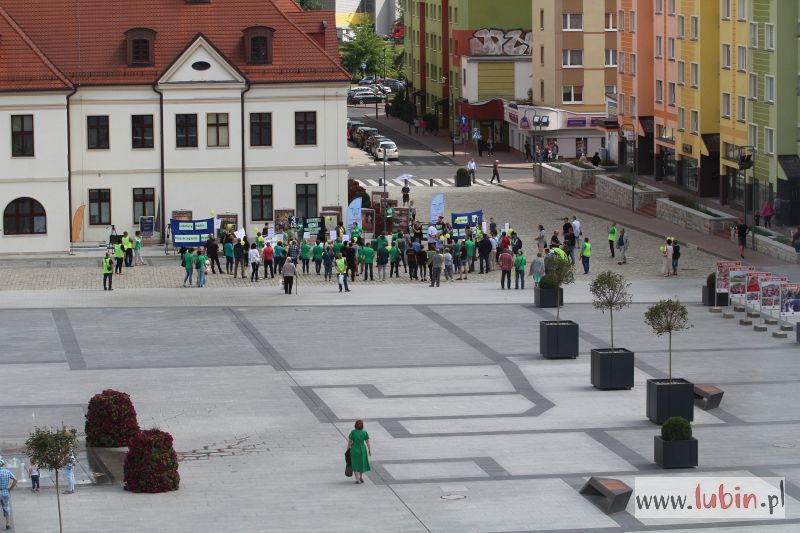 Z urzędu przenieśli się pod ratusz