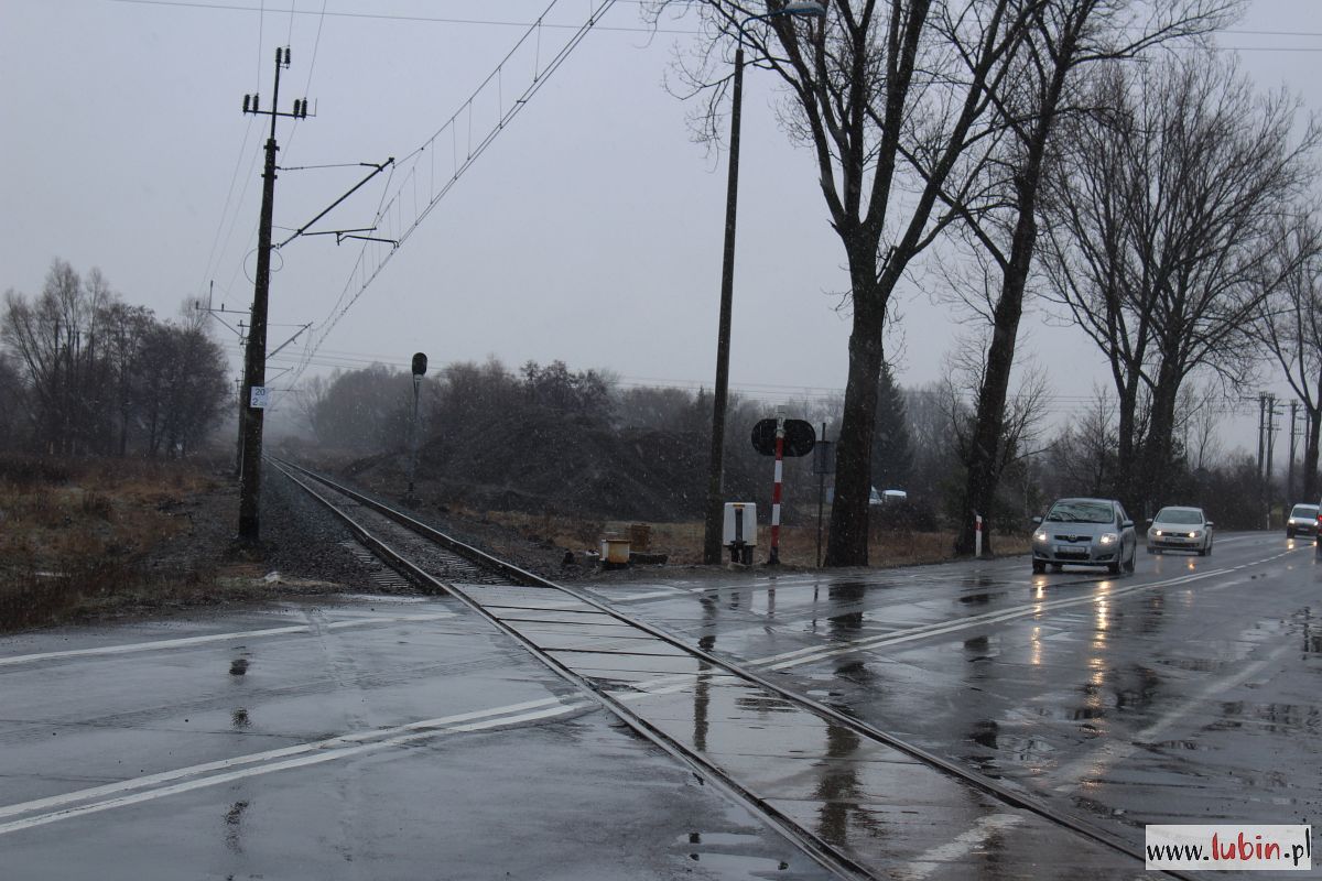 Przejazd kolejowy na Legnickiej będzie zamknięty dłużej